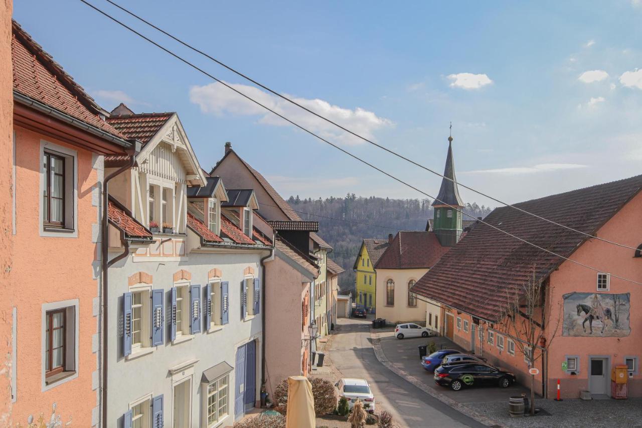 Landgasthof Hotel Rebstock Stuhlingen Exterior photo